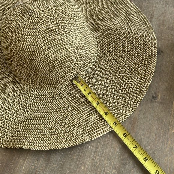 Adrienne Vittadini Straw 5” Wide Brim Floppy Hat Tan Gold - Picture 6 of 10